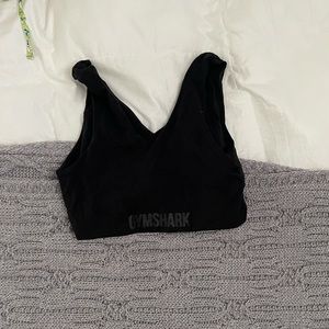 Black Gymshark Sports Bra size Small